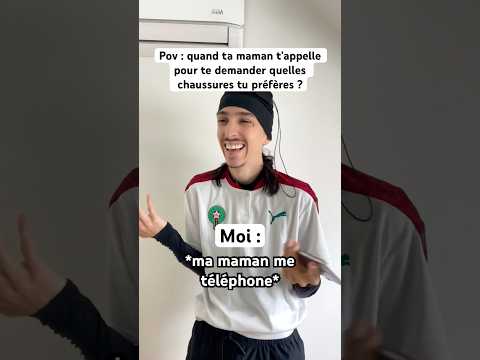 Quand Ta maman te demande quelle chaussures tu préfères 😂 #shorts #humour #pourtoi thumbnail
