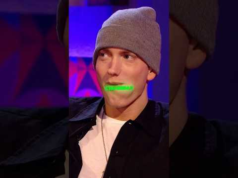 Эминем старается сдерживать смех? #eminem thumbnail