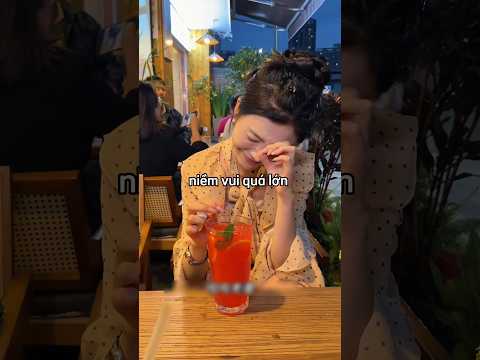 Cô gái không kìm được nước mắt khi nhận món quà từ bạn trai ? thumbnail