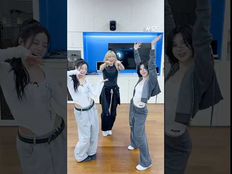 Heavy Serenade with #badalee ?? [연습실 바다쌤] COMING SOON#NMIXX #BAE #KYUJIN #연습실바다쌤 thumbnail