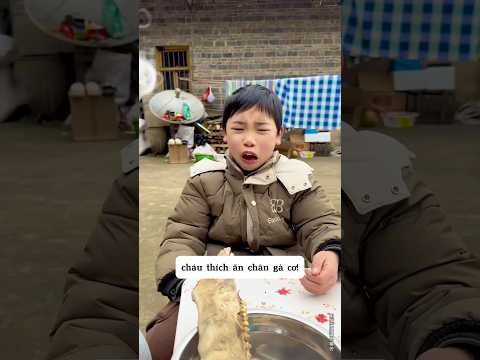 Cậu bé không thích đồ ăn của bà nội thumbnail