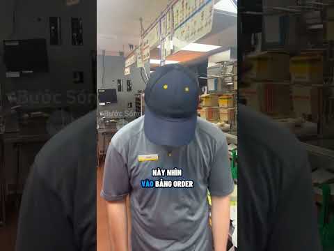 Điều Gì Khiến Một Nhân Viên Cửa Hàng Đồ Ăn Nhanh Sụp Đổ ? thumbnail