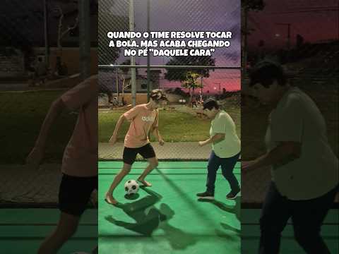 Sempre tem aquele cara fominha 😭 thumbnail