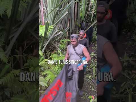 Gunung Merapi Dukono Meletus #shorts thumbnail