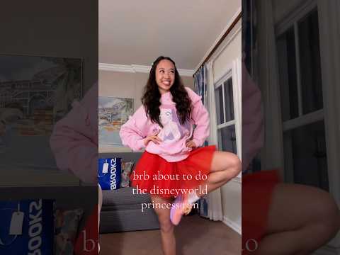 DISNEYWORLD PRINCESS RUN TIME??? #WDWPrincessHalf #WaltDisneyWorld #runDisney #shorts thumbnail