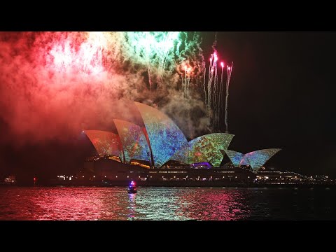 Vivid lights up Sydney Harbour despite rainy opening night thumbnail