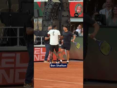 Le casting INCROYABLE à la soirée de Gaël Monfils ! #rolandgarros thumbnail