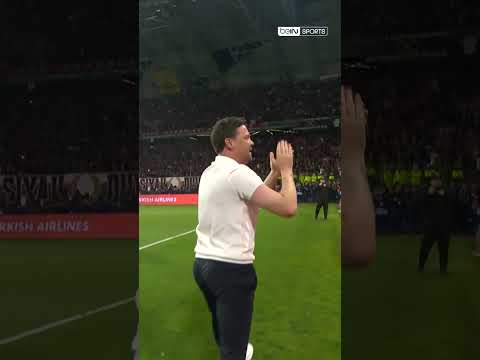 Uğur Uçar, tribünlerle birlikte coşkuyu yaşıyor! #shorts thumbnail