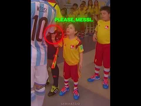 Ronaldo Has A Golden Heart ?? #football #neymar #messi #worldcup #edit #ronaldo #mbappe #respect thumbnail