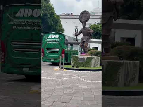 ¡EL TRICOLOR YA SE SIENTE EN PUEBLA! Y todos buscan convivir con sus ídolos thumbnail