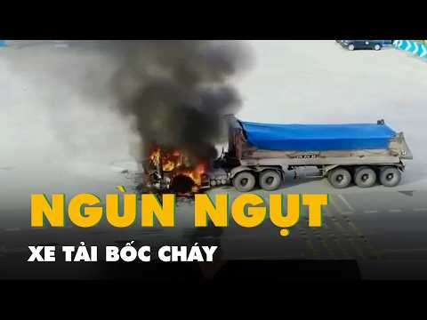Xe tải bốc cháy trước cửa hàng xăng dầu ở Nghệ An thumbnail