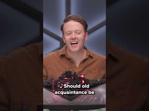 The Cast (Kind Of) Sings Auld Lang Syne 🥳 thumbnail