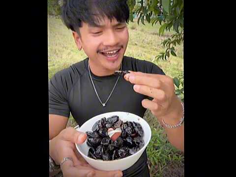 หากินยาก😳 #ลองดู #หากินยาก #แมงพลัด #ฝากติดตาม #ช่องยูทูป #พี่นนท์ #เอ็นจอยคับผม #พี่นนท์พากิน thumbnail