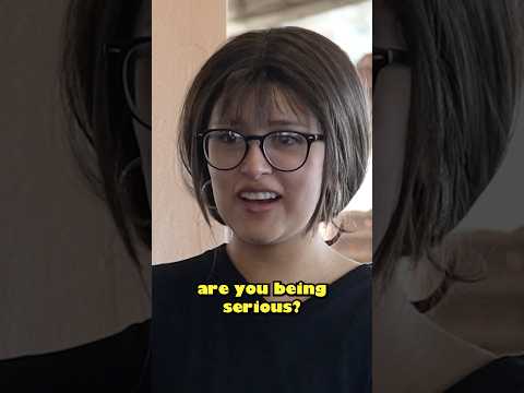 Tipping grateful waitresses $1000 🤍 thumbnail