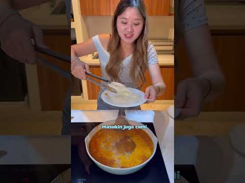 Pertama kali masak di kompor listrik #dellaseptt #dailylife #challenge #food #funnycomedy #lucu thumbnail