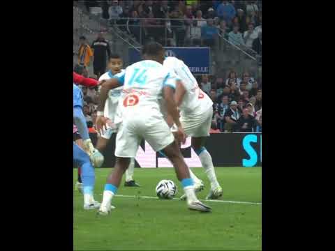 Pure composure from Aubameyang 🎯😮‍💨 #football #ligue1 #foot #ligue1mcdonalds #footballshorts #sports thumbnail