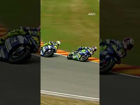 Rossi vs Melandri vs Biaggi at the 2005 Italian GP 🇮🇹⚔️ thumbnail