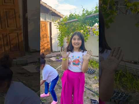 Teyzesinin elleri pis oldu yine de tuttu🥲💦 #aboneolmayiunutmayin #keşfetbeniöneçıkar #funny #short thumbnail