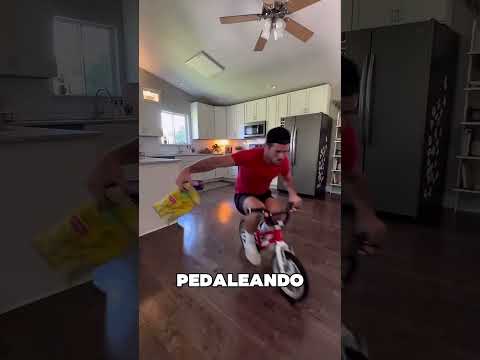 Este Chico No Se Bajaba De Su Bicicleta 😯❤️ thumbnail