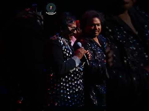 Kundrathile kovil katti – Live Performance by Murali | Deva Live in Concert Singapore  #deva thumbnail