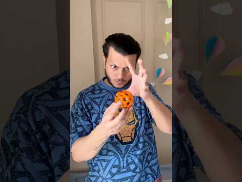 HAWA MEIN GHUMNE WALI BALL 🛑👀⚾ #shorts #youtubeshorts #cricket #unboxing #ball #funny thumbnail