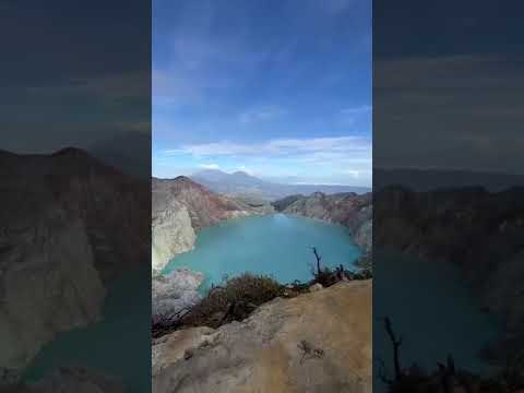 Salutations from Java's Sunrise, "Kawah Ijen" - Travel ✈️✈️ thumbnail