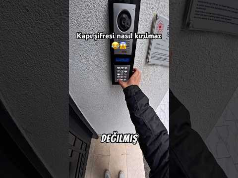Kapı şifresi nasıl kırılır izliyorsunuz 😂😱 #shorts #viral #keşfet #motovlog #fyp #tiktok #reels thumbnail