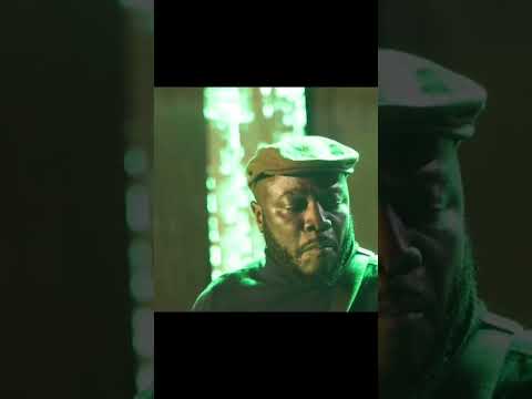 Kuchina Muchando with Eddie on the bass thumbnail
