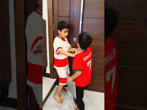 كليب حرامي يزن وزين ورؤوف في جائزة للي بصور عليها🔥🔥ايفون #كليب_حرامي_يزن_وزين thumbnail