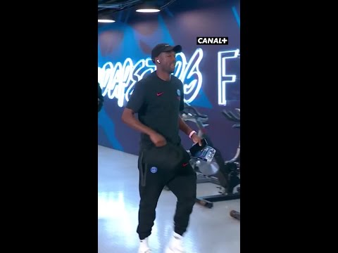 L'ARRIVÉE DES PARISIENS 🔥 thumbnail
