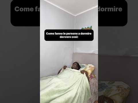 Come fanno le persone a dormiredavvero così 😂 thumbnail
