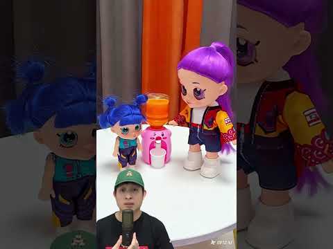 MAMA ISI ULANG MINUMAN ADIK YANG HABIS‼️? @PresentHunt #remix #dubbing #trending thumbnail