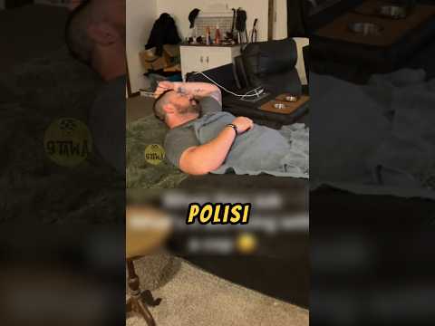 REAKSI SIGAP Seorang POLISI‼️😱 #polisi #videoviral #reaksi thumbnail