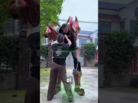 Mặc Đồ Siêu Nhân, Mang Giày Khổng Lồ Đi Đấu Quỷ Cứu Con ☺️ thumbnail