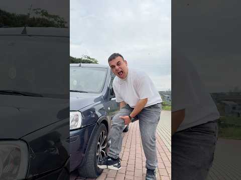 Ayağım Arabanın Jantına Sıkıştı #shorts thumbnail