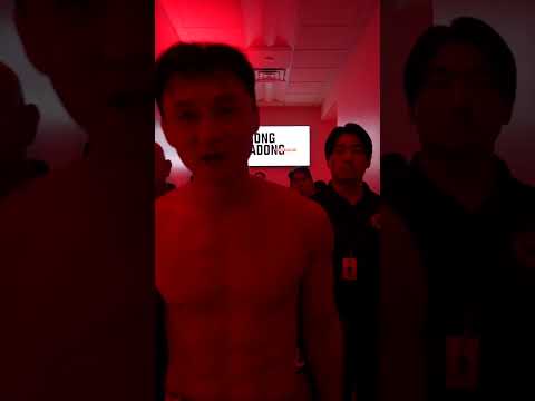 2R에 뒤집었다! 힘든 싸움 이겨낸 최두호? #UFCVegas117 thumbnail