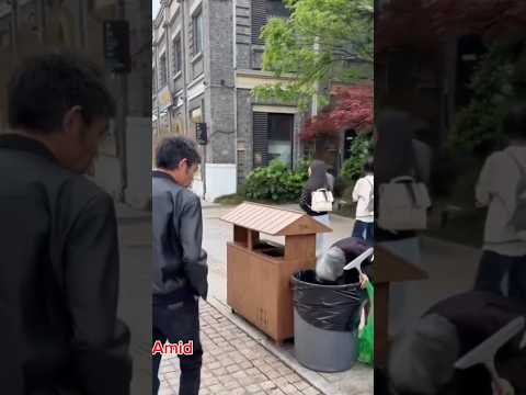 In a crowded street, he quietly helps an elderly woman...leaving everyone speechies  #short,#help, thumbnail