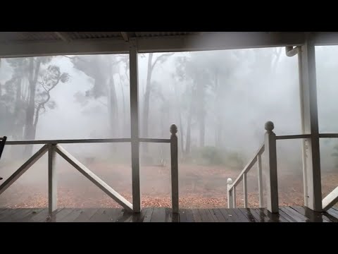Severe weather warning in place for southwest Western Australia thumbnail