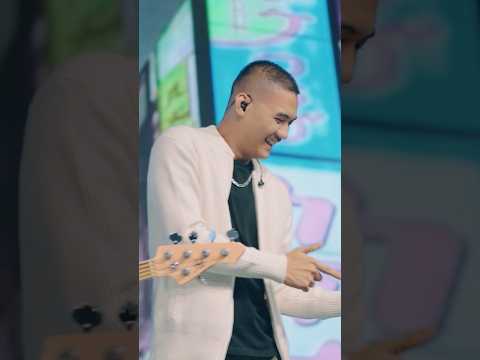 Satu pasangan tak cukup Dua simpanan juga tak cukup GILGA SAHID - EMANG DASAR thumbnail