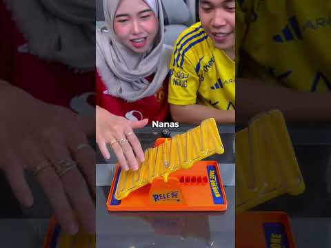 YANG KALAH SEBUT NAMA BUAH DI PUKUL PALU THOR! #boardgames #couple #fun 😱 #shorts thumbnail