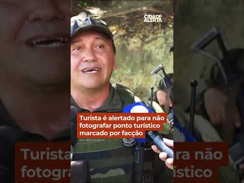 Turista é alertado para não fotografar ponto turístico marcado por facção #Shorts #CidadeAlerta thumbnail
