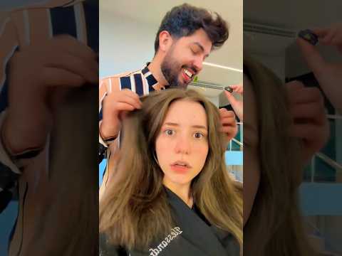 CABELEIREIRO TROLANDO ELA ... #ironia thumbnail