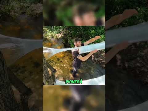 La moglie lo CACCIA di CASA, e lui si COSTRUISCE un RIFUGIO🌳😮 thumbnail