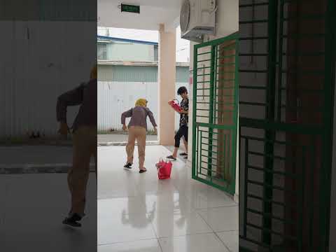 Bà vừa mua | Oppa Huy thumbnail