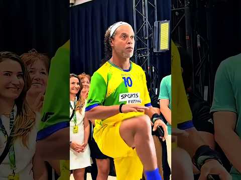 Ronaldinho 45 Years Old Skills 🔥😱 thumbnail