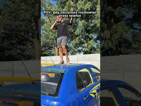 Odbierasz telefon i przestajesz panować nad swoim ciałem xD #shorts thumbnail