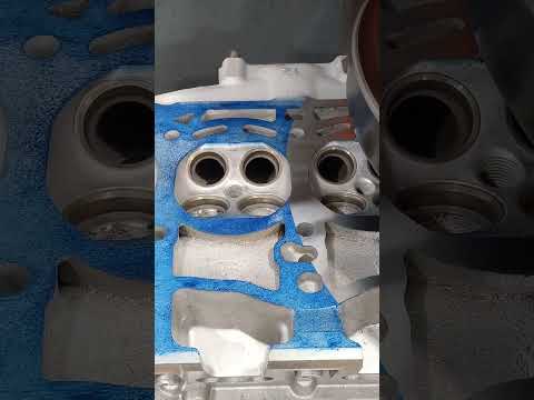 This Doesn’t Look Right… ? #cylinderhead  #retifica #machinelearning #motor #reparación #automotive thumbnail
