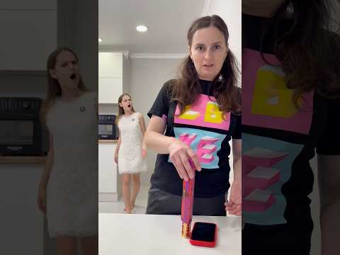 Короче говоря хитрая Алинка 😂 #shorts #funny thumbnail