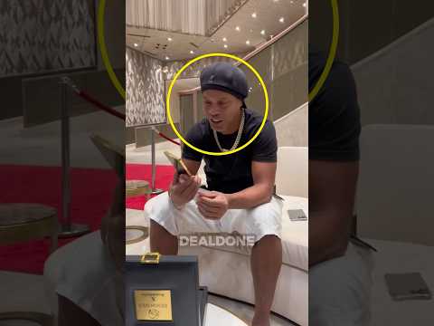 What phones do footballers use thumbnail