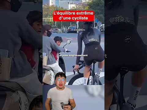 L’équilibre extrême d’une cycliste thumbnail